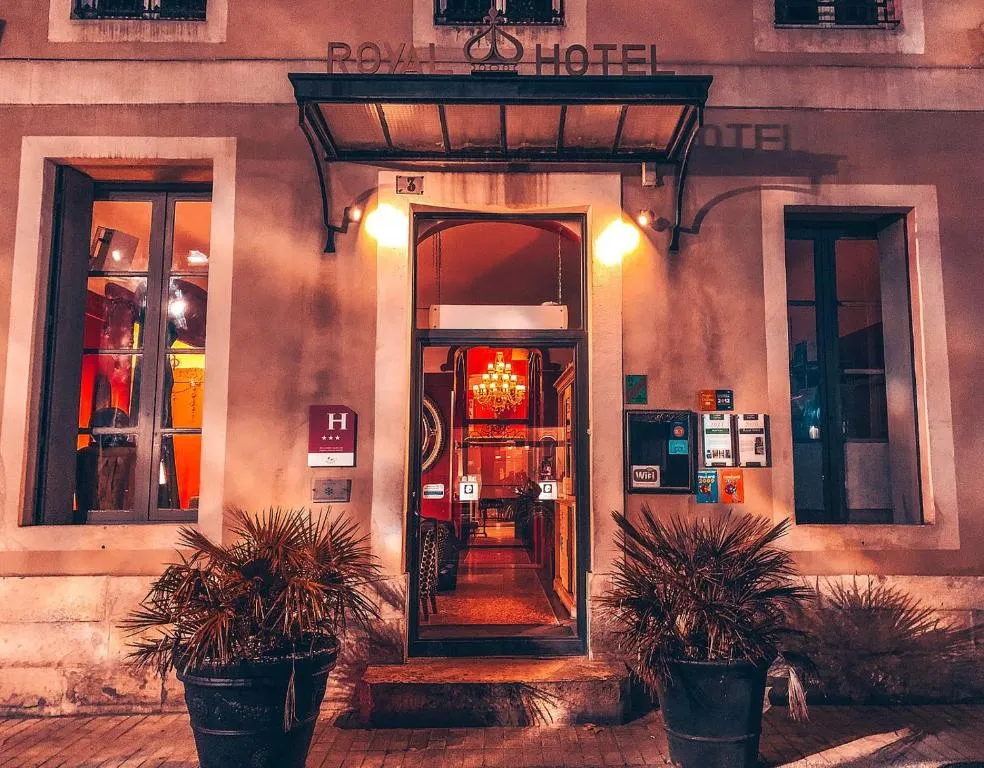 Royal Hôtel ***